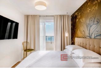 20 2013 123 Split area apartment sea view for sale