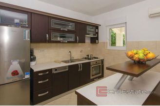 020 2021 232 kastela villa with swimming pool for sale