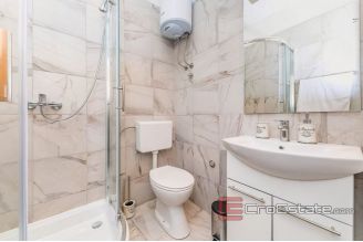 020 2021 232 kastela villa with swimming pool for sale