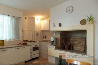 023 2021 231 makarska riviera house by the sea for sale