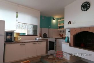 023 2021 231 makarska riviera house by the sea for sale