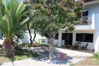 020 2021 229 near makarska small house by the sea for sale
