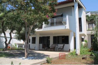 020 2021 229 near makarska small house by the sea for sale