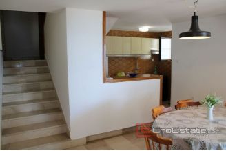 020 2021 229 near makarska small house by the sea for sale