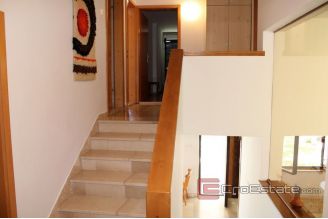 020 2021 229 near makarska small house by the sea for sale