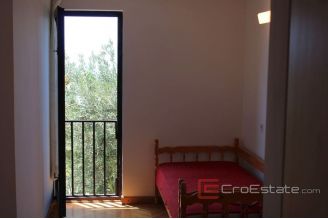 020 2021 229 near makarska small house by the sea for sale