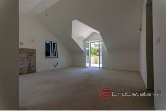 15 2011 88 Brac house sea view for sale