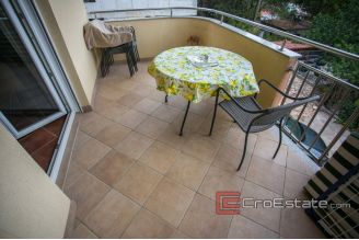 14 2019 121 Ciovo apartment for sale