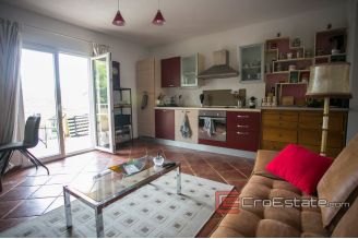 14 2019 121 Ciovo apartment for sale
