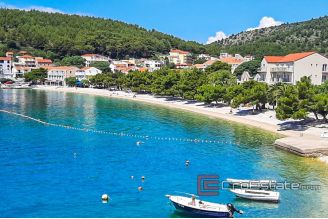 12 2016 416 Omis hotel house first row for sale