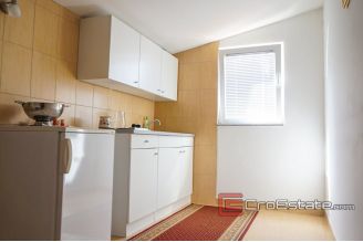 12 2016 416 Omis hotel house first row for sale