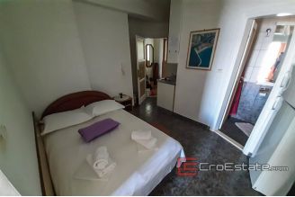 13 2016 415 Omis apartment house first row for sale