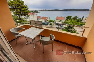 01 2016 413 Ciovo apartment sea view for sale