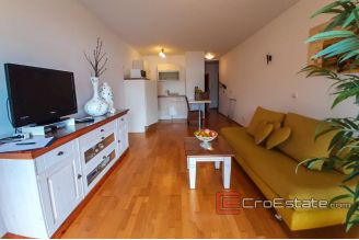 07 2016 413 Ciovo apartment sea view for sale