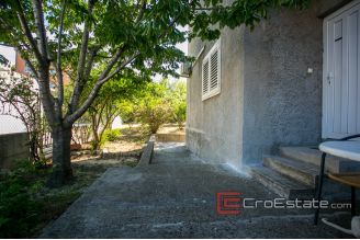 15 2019 119 Split area house for sale
