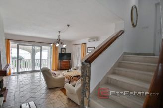 017 2022 215 island ciovo seafront villa for sale
