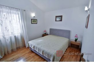 017 2022 215 island ciovo seafront villa for sale