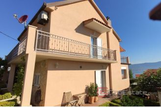 017 2016 411 island ciovo house with sea view for sale