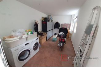 017 2016 411 island ciovo house with sea view for sale