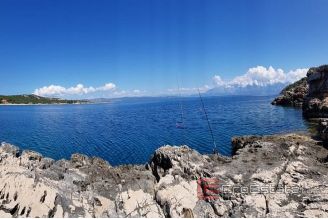 008 2016 410 island hvar land plot for sale