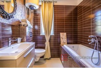 20 2019 118 Splt area villa for sale