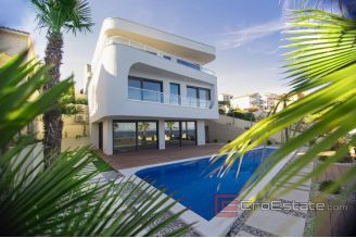 010 2022 214 island ciovo seafront villa for sale