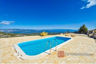 19 2016 406 Hvar house for sale