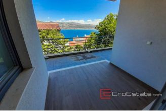 10 2016 408 Ciovo apartment sea view for sale