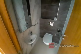 10 2016 408 Ciovo apartment sea view for sale