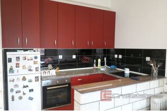 016 2026 26 split two bedroom apartment for sale