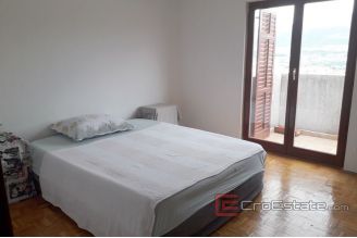 016 2026 26 split two bedroom apartment for sale