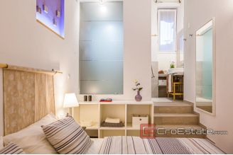 17 2018 136 Split apartment for sale