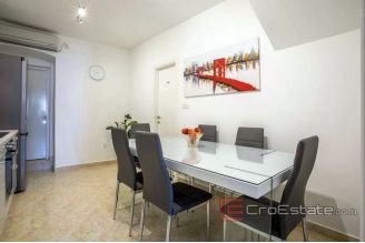 012 2016 404 island vis house 4 floors for sale