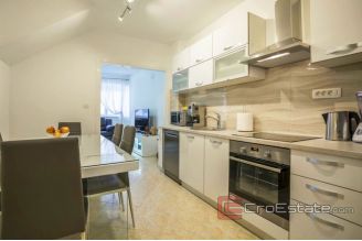 012 2016 404 island vis house 4 floors for sale