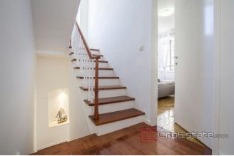 012 2016 404 island vis house 4 floors for sale