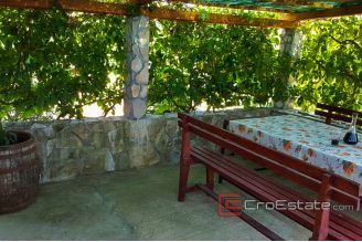 09 2016 401 Solta house sea view for sale