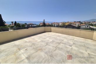 012 2016 402 kastela penthouse with sea view for sale