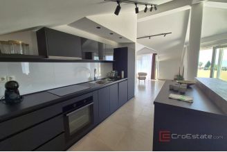 012 2016 402 kastela penthouse with sea view for sale