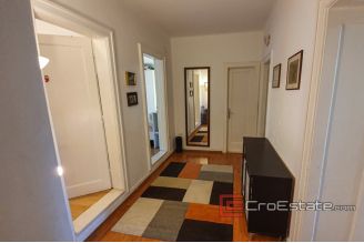 08 2018 134 Split apartment for sale