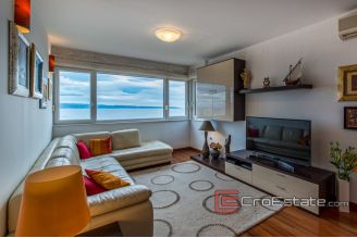 14 2026 22 Split apartment sea view for sale