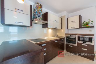 14 2026 22 Split apartment sea view for sale