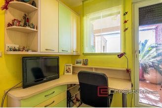 14 2026 22 Split apartment sea view for sale