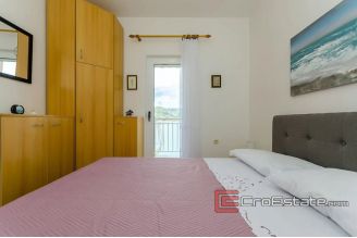 11 2016 397 Ciovo house sea view for sale
