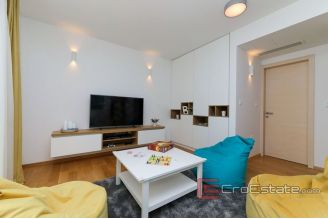 020 4962 30 island brac modern villa with pool for sale