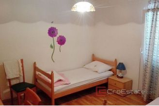 010 2021 224 split two bedoom apartment for sale