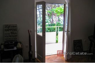 09 2016 391 Hvar apartment seafront for sale