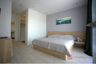 020 2019 112 Kastela new villa with pool for sale