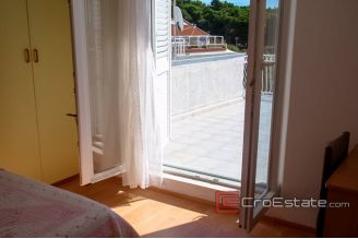 16 2013 73 Sibenik area apartment house seafront for sale