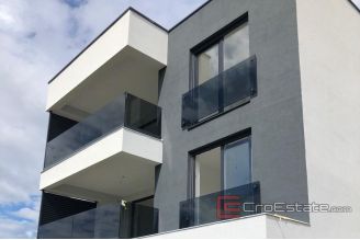 009 2022 210 island rab apartments for sale