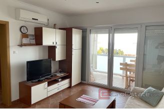 006 4956 30 Orebic apartment sea view for sale